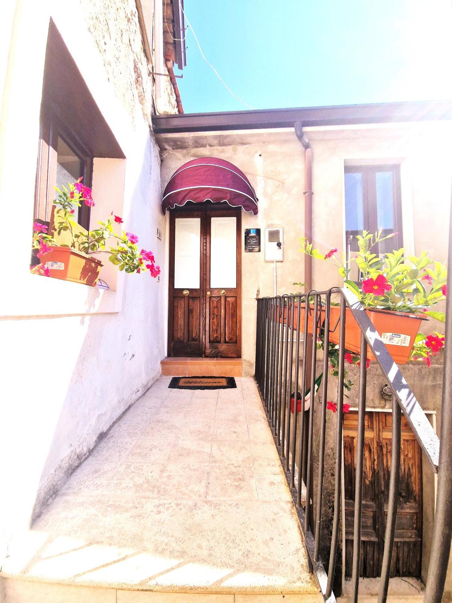 La Corte Dei Filangieri Guest house